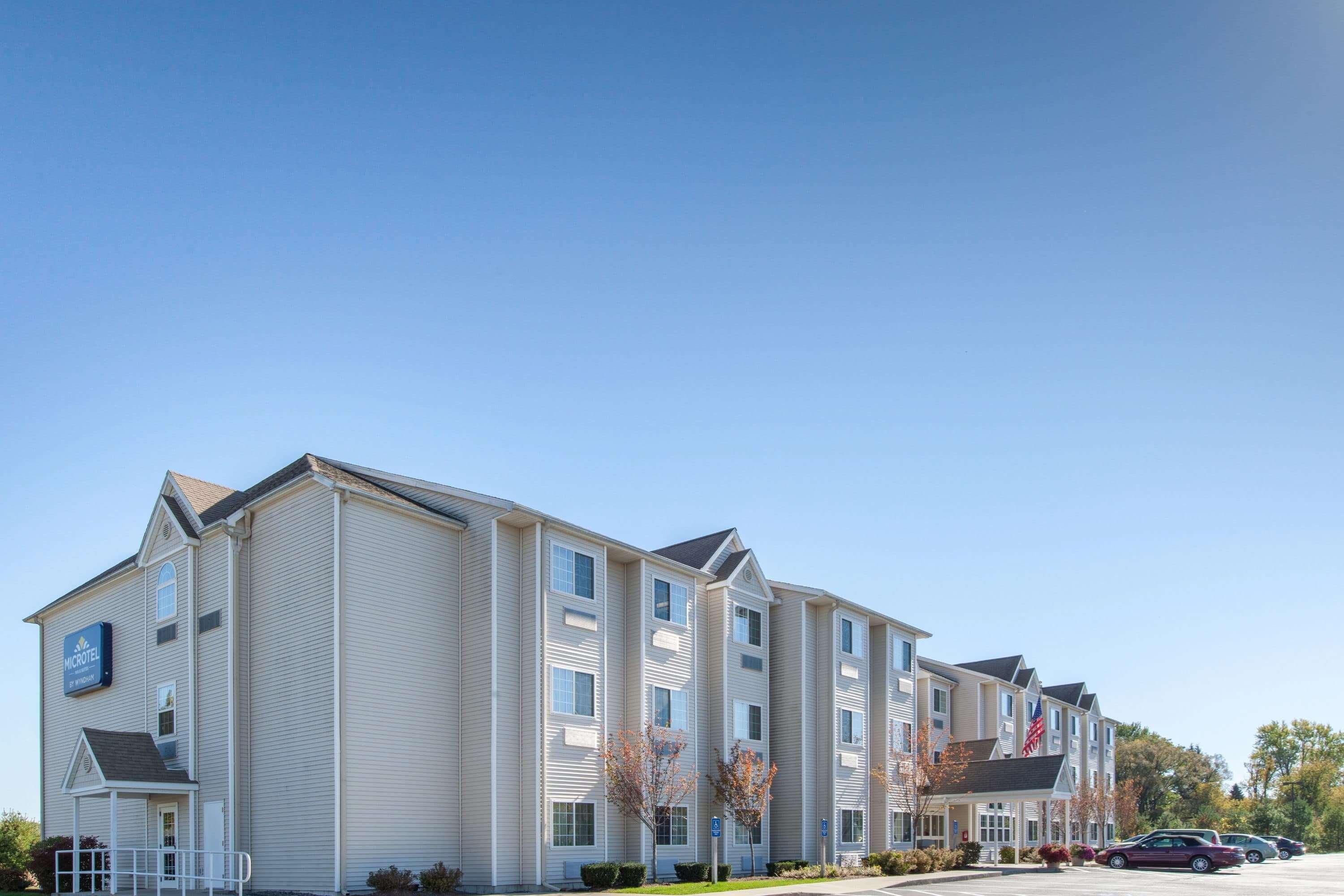 Microtel Inn & Suites By Wyndham Johnstown Exterior foto